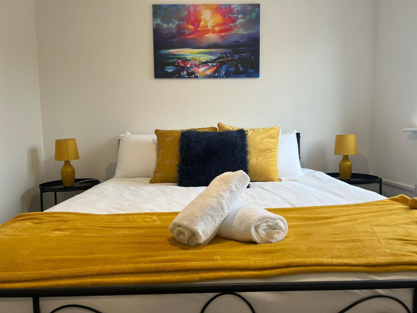 Village House St Mellons - Close To A48 And M4 كارديف المظهر الخارجي الصورة